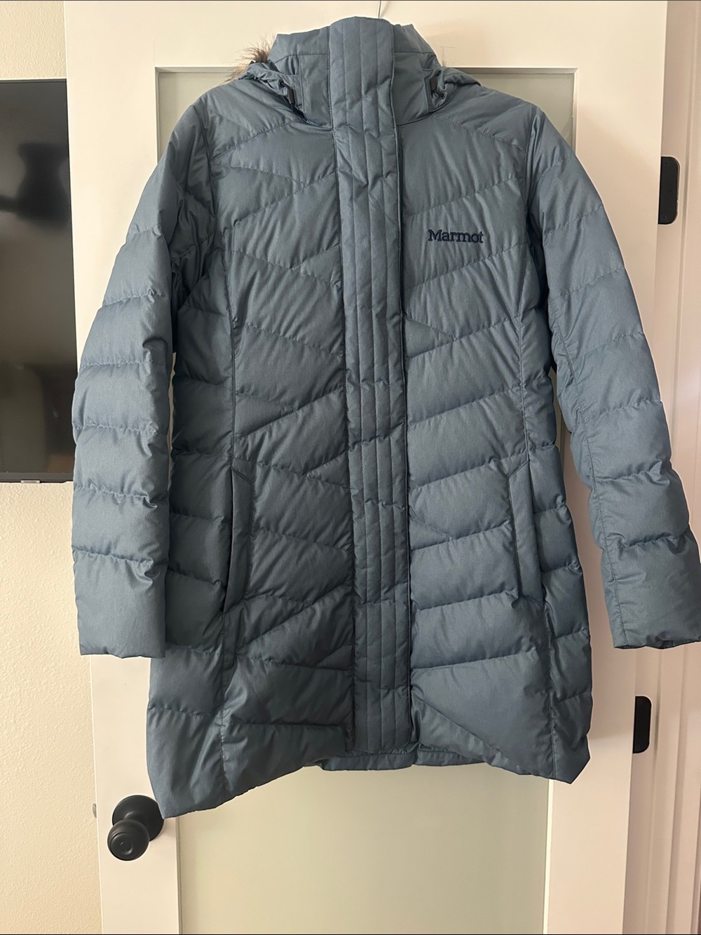 Marmot Womans Hooded Puffer Coat in Slate Blue-Grey